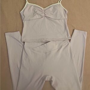 437 Women's Lavender tank & leggings activewear set